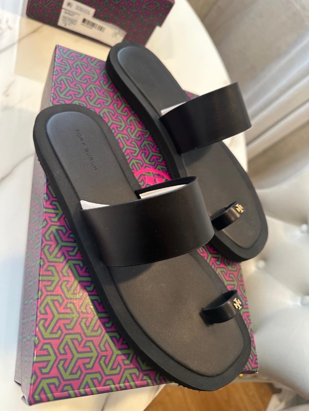 Тory Burch Black Sandals with Gold Accent Size 9 - Picture 6 of 7